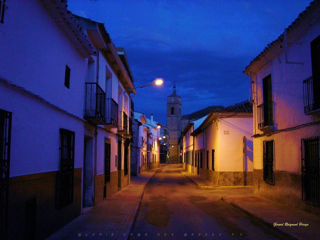 000 VILLANUEVA DE ALCARDETE 3 MA RUE.JPG